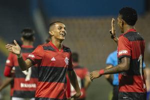 迪马济奥：罗马考虑超2500万欧元报价韦斯利，球员已同意加盟