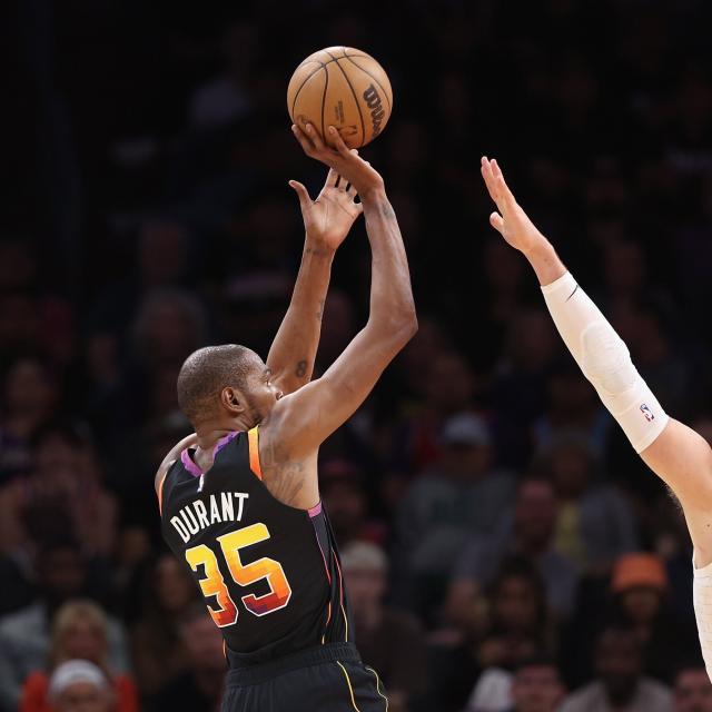 ag亚娱-KD舌战网友：进攻赢得冠军 三分神准助热火进决赛