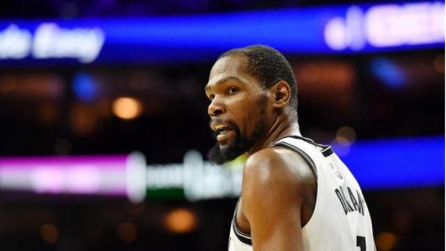 ag亚娱-末节攻防两端统治比赛 劳模杜兰特增大篮网容错率